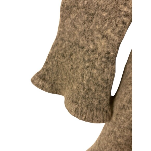 Susan Bristol Partial Wool Ruffle Grey Sweater Jacket Womens Size Small - Picture 4 of 7